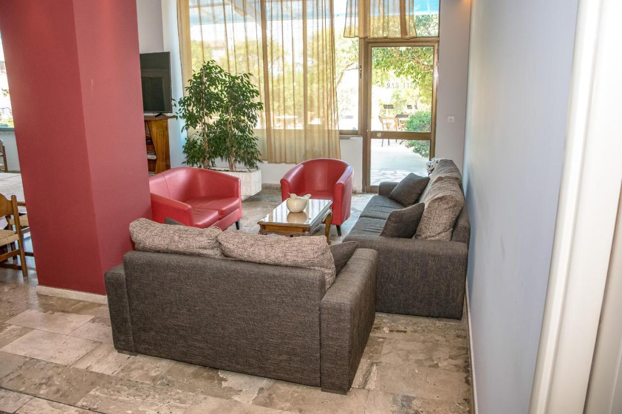 Telis Hotel Aígio Exteriér fotografie